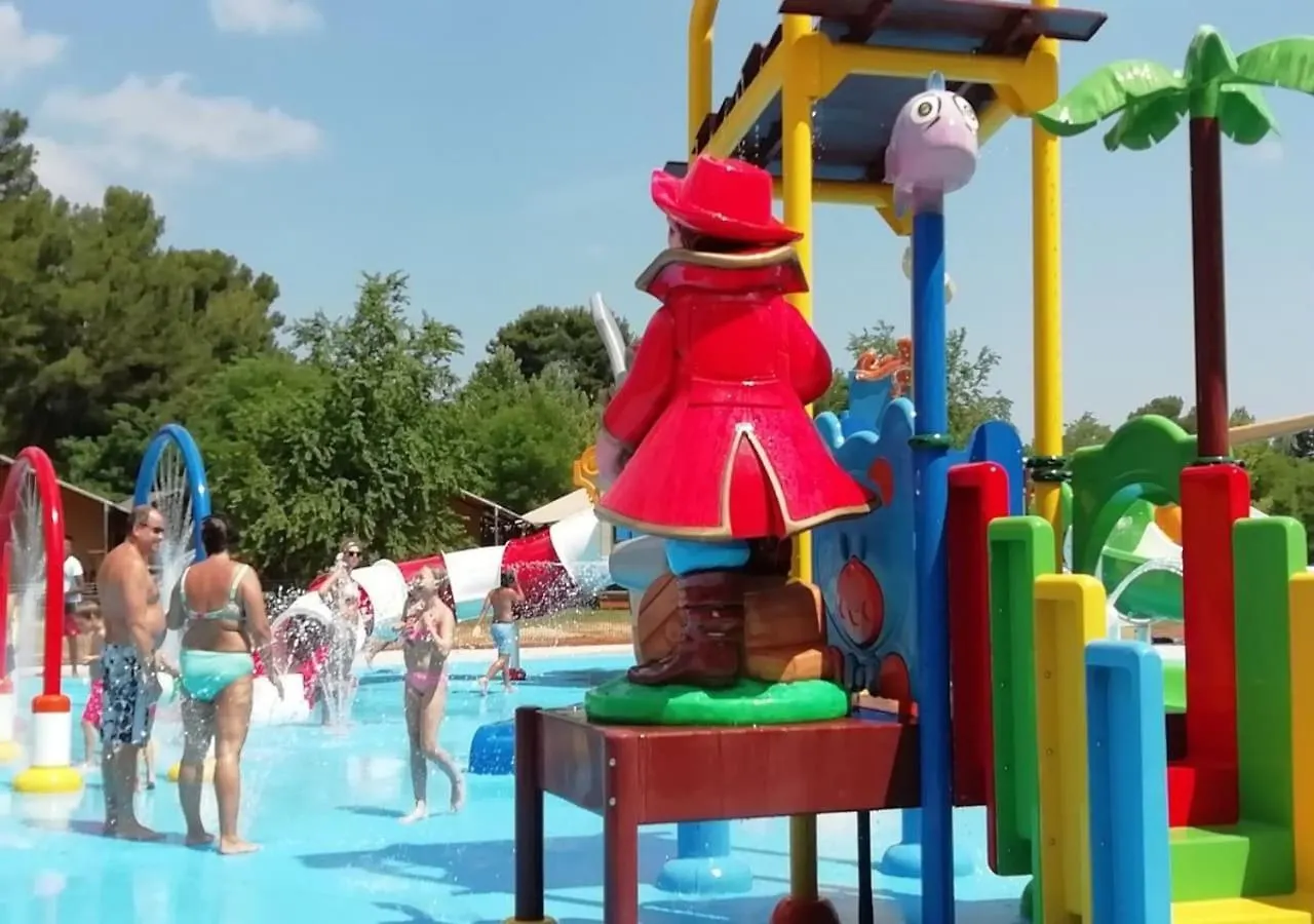 Camping Bi-Village - Eurocamp I Homair Valbandon 0*,